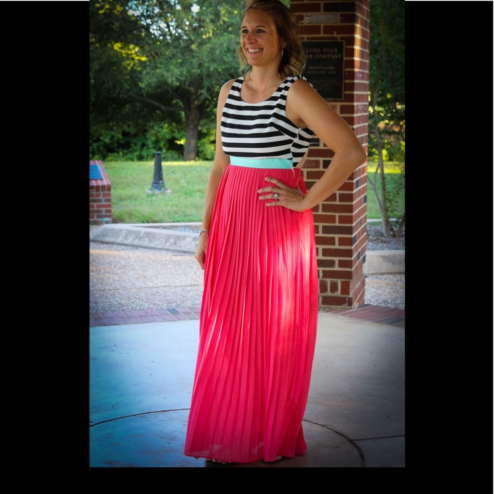 NWT Women’s Boutique Maxi Cross back Dress
